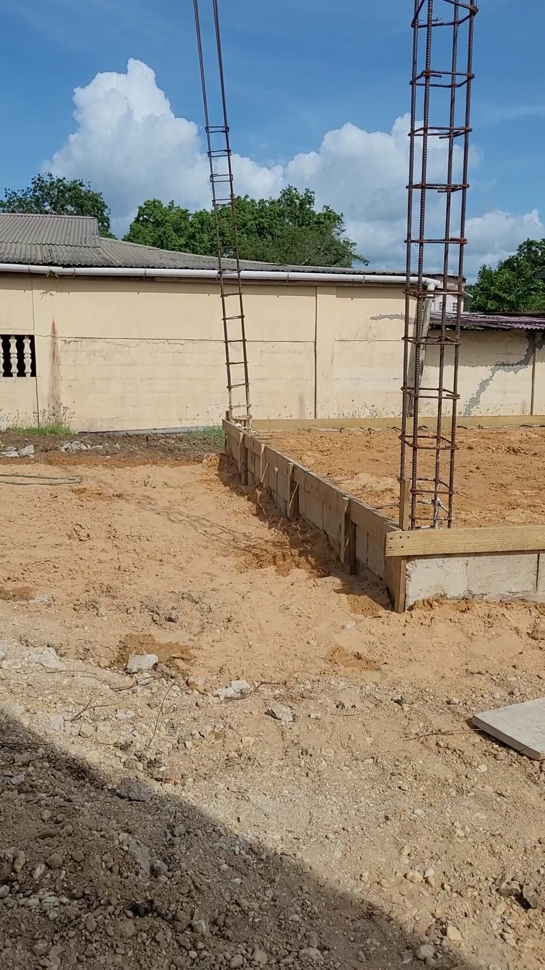 Commercial building construction in Trinidad